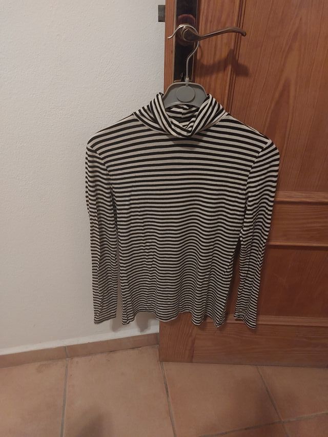 Jersey fino rayas cuello alto Talla M