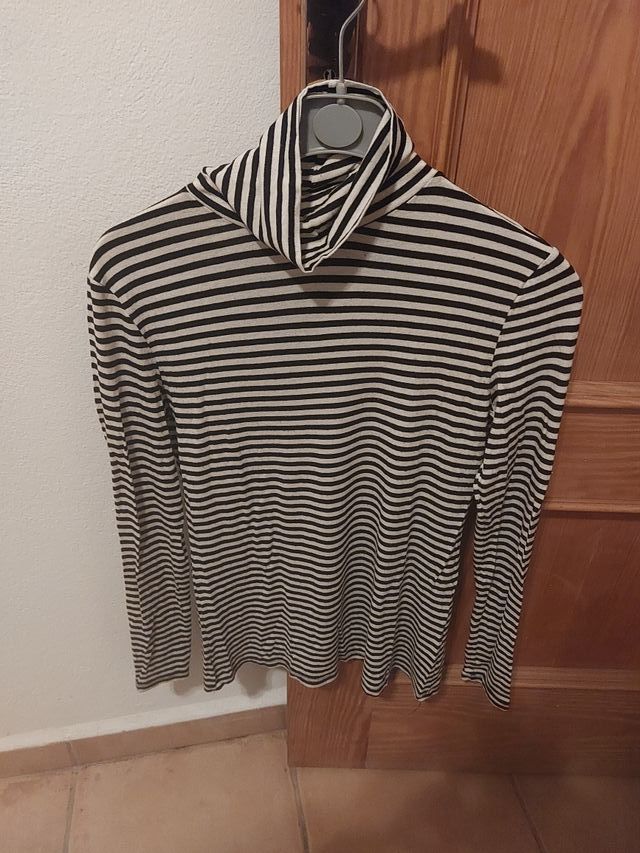 Jersey fino rayas cuello alto Talla M