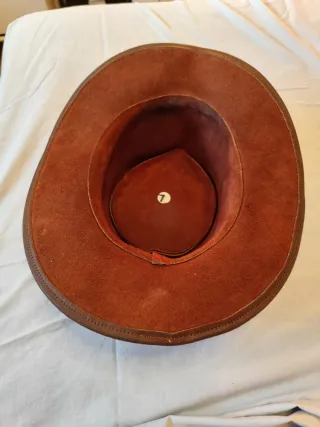 Sombrero de cuero estilo vaquero
