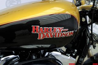 HARLEY-DAVIDSON SPORTSTER SUPERLOW 1200T