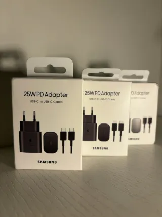 SAMSUNG 25W CARICATORE