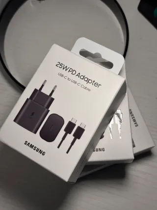 SAMSUNG 25W CARICATORE