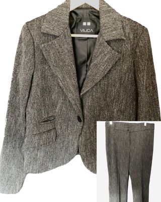 Traje pantalón de mujer color gris