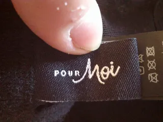 Soutien Pour Moi 32F/70F Preto Renda  M&S