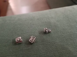 3 Charms Pandora Plata