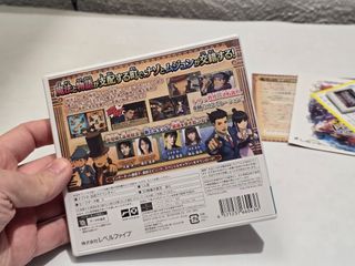 El profesor Layton Phoenix Wright Ace Attorney 3ds