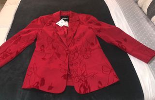 Americana Desigual Roja Estampada Flores