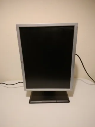 Monitor HP LP2065