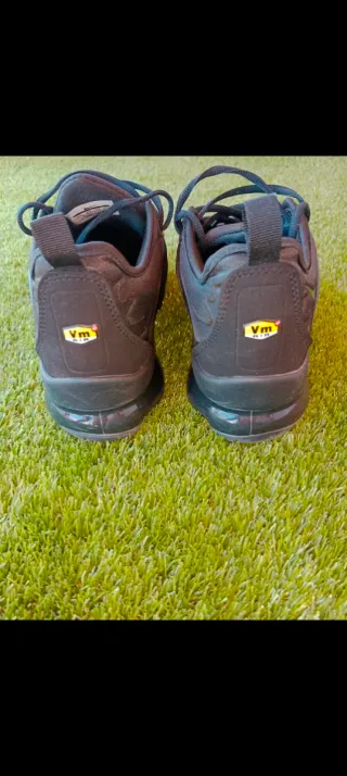 Nike Vapormax Plus Negras