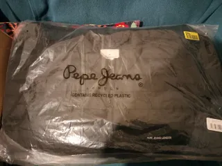 Chaleco Pepe Jeans Negro XXL.