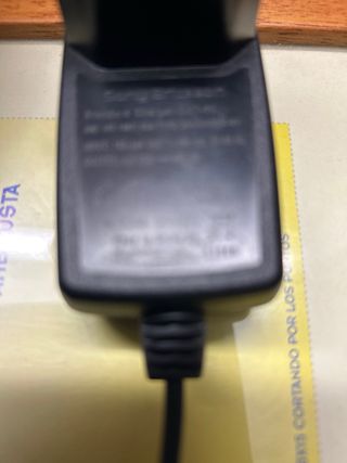 Caricabatterie Sony Ericsson + Cuffie