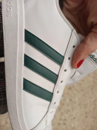 Adidas Blancas y Verdes Talla 40