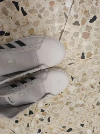 Adidas Blancas y Verdes Talla 40