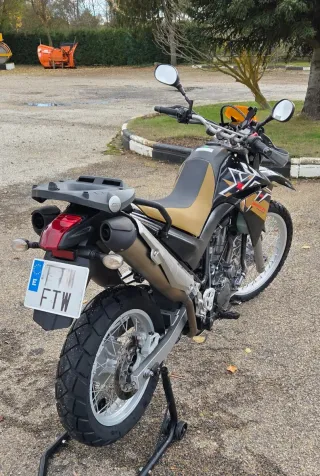 Yamaha XT660R