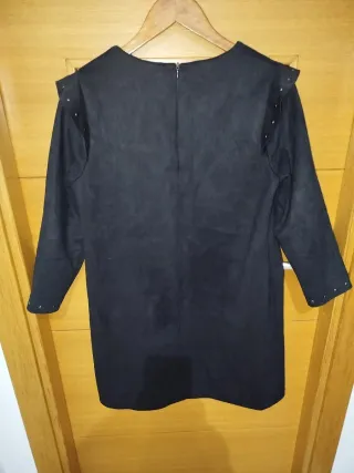 Vestido Sfera en ante negro.Muy elegante y ponible