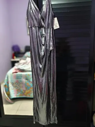 Vestido de fiesta plateado