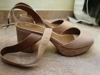 Sandalias AMPHORA Beige
