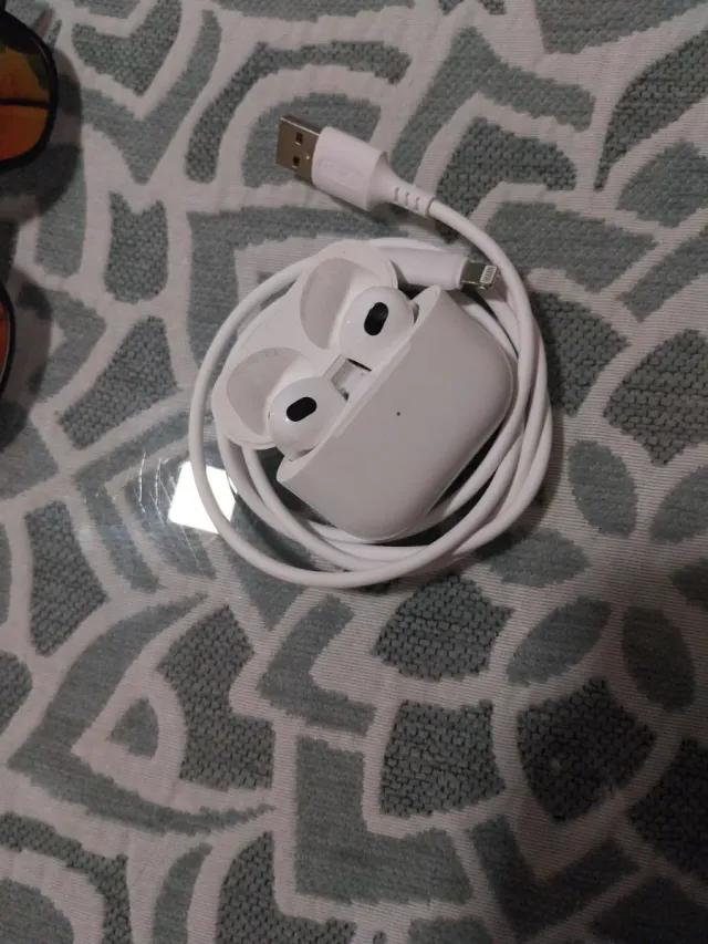 Airpods 3ª Gen Blancos