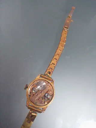 Reloj Festina Dorado Mujer