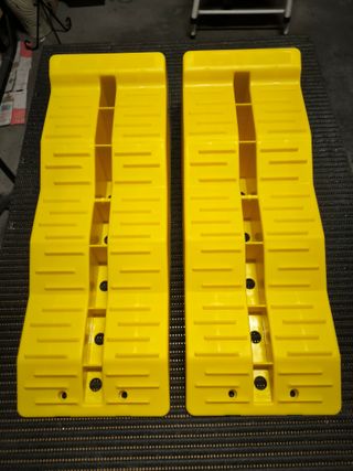 2 Cunei Rampe Fermaruota Camper Auto