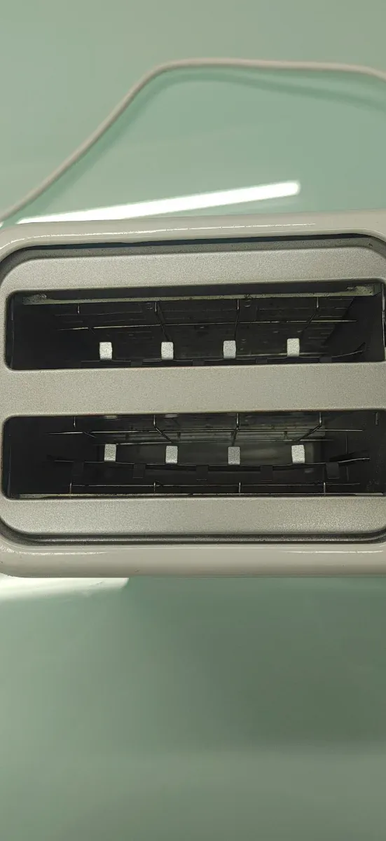 Tostadora Bluesky Blanca