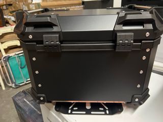 Maletín Moto 45L Negro VEVOR