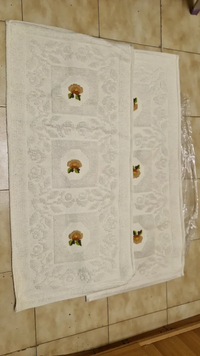 Coperta lana con 2 tappeti stesso materiale