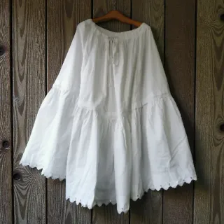 Enagua de algodón blanco francés antiguo