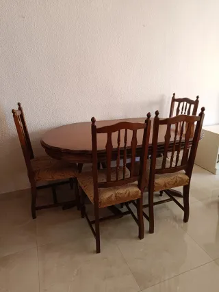 Tavolo da pranzo allungabile in legno vintage per 4/6 sedie