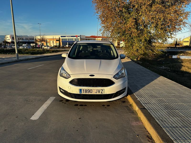 Ford C-MAX 2016 - foto 1