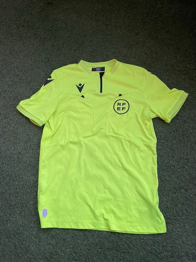 Camiseta árbitro Macron L