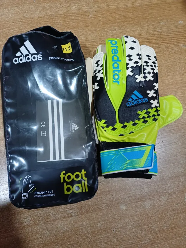 Guanti portiere Adidas Predator misura 11.5
