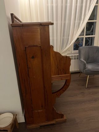 Mueble sinfonier antiguo de persiana