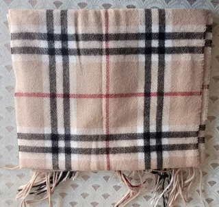 Bufanda de cuadros beige