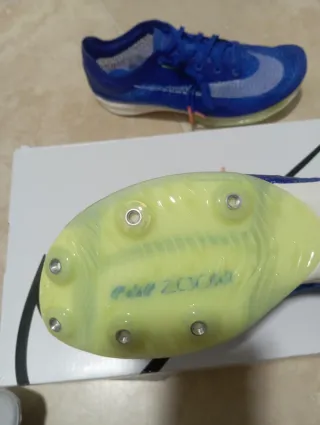 Zapatillas clavos atletismo Nike T.40