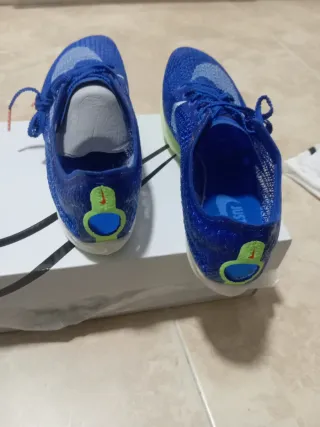 Zapatillas clavos atletismo Nike T.40