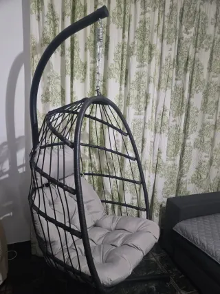 Silla Colgante Huevo Negra y Gris