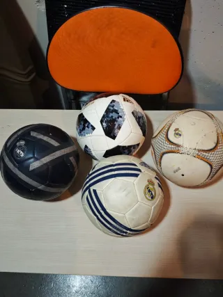 Confezione da 4 Palloni da Calcio (prezzo negoziabile)