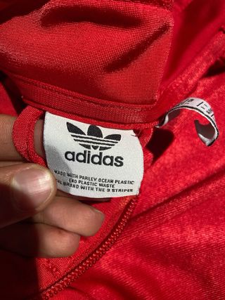 sudadera Adidas talla 10-11 años