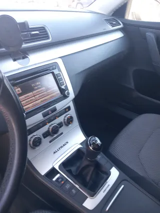 Volkswagen Passat Alltrack 2015