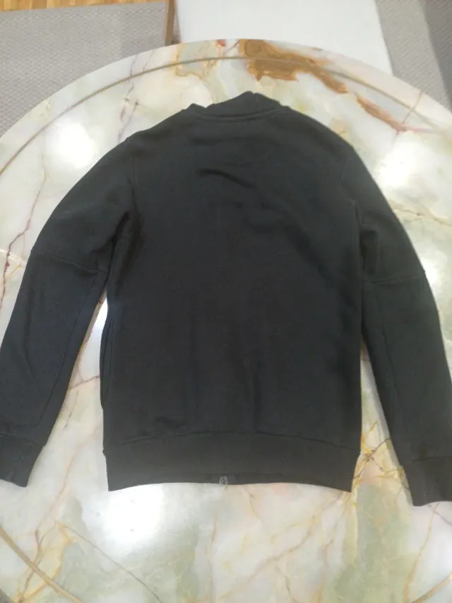 Chaqueta McKenzie Negra con Cremallera