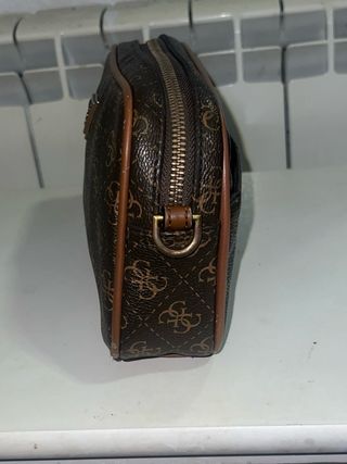 Riñonera Guess Marrón y Dorada