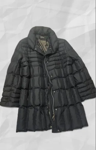 Piumino nero trapuntato