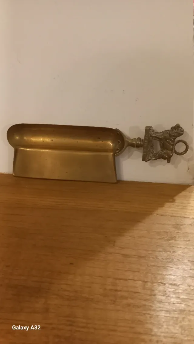 Paletta raccogli briciole ottone #silent buttler