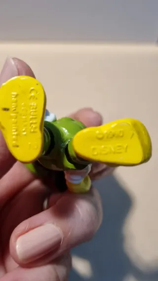 Figuras Bully de Mickey, Pluto, Donald y Daisy .