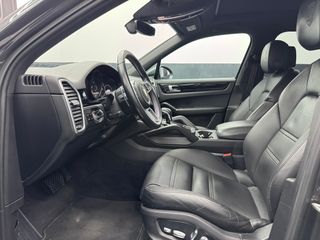 Porsche Cayenne 2020