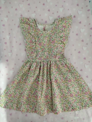 Lote 7 vestidos verano niña T.6-7