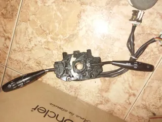 Controlador Luces y Limpia JJ iundak accent 97