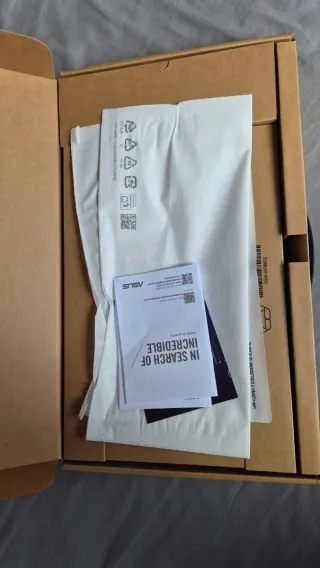 Asus Vivobook 15 F1504VA – i7 1355U / 16GB RAM