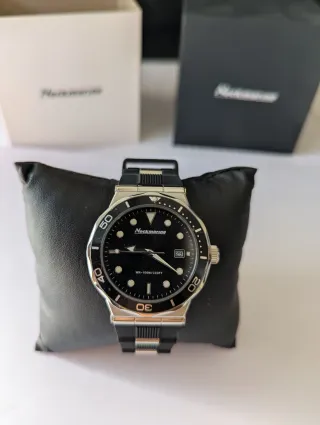 Reloj Neckmarine Submariner Negro Acero 100M